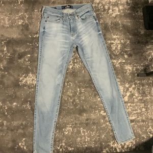 Hollister Super Skinny Jeans (Men’s)